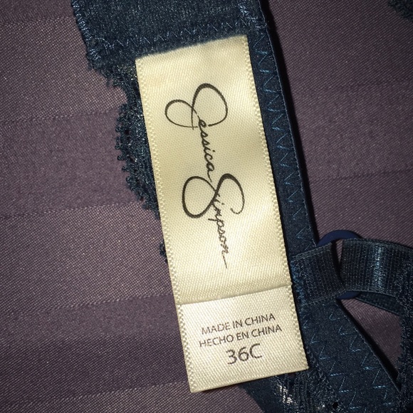 Bra - Picture 2 of 5